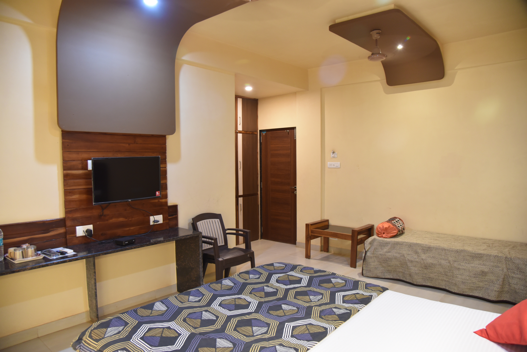 top resort in murud